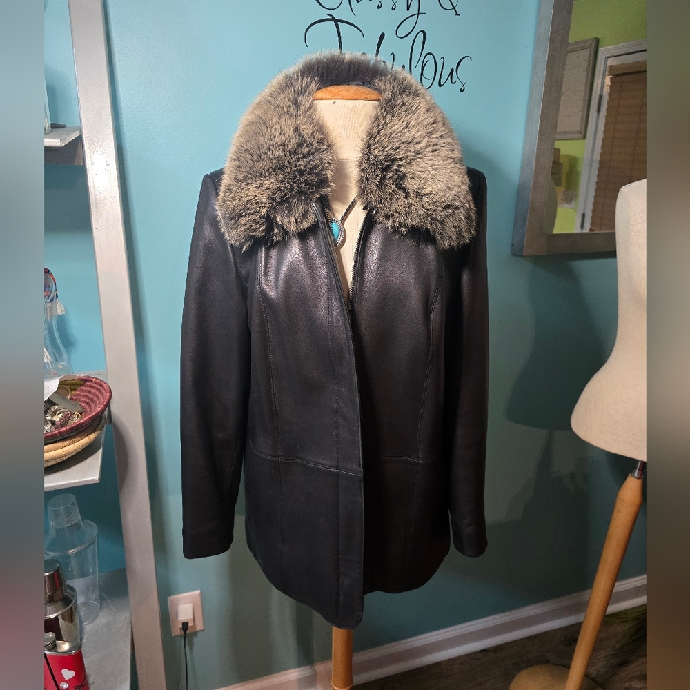 Ultra Luxe Preston & York Black Lambskin Leather Jacket with Real Fox Fur Collar